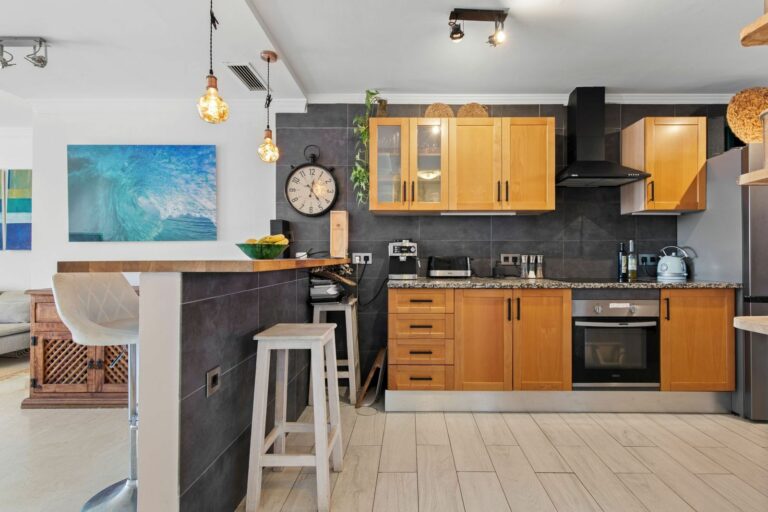 41d7623e3ad8aebbcc3f853d5fc1b117 - 7