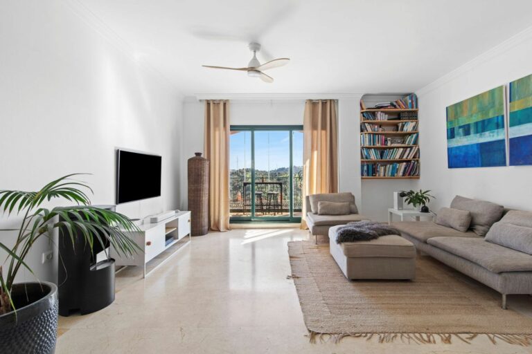 41d7623e3ad8aebbcc3f853d5fc1b117 - 9