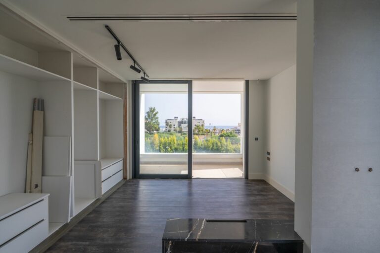 423baa26e4c0dabd4998352d7d3f4262 - 13