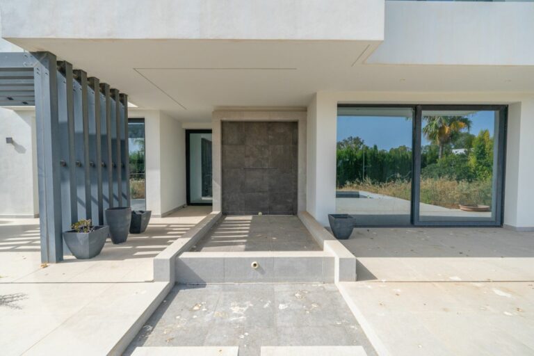 423baa26e4c0dabd4998352d7d3f4262 - 4