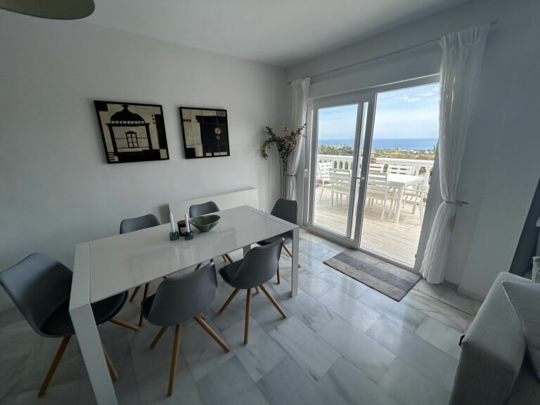 43081885fdfb98067a4e67da75ce7feb - 4