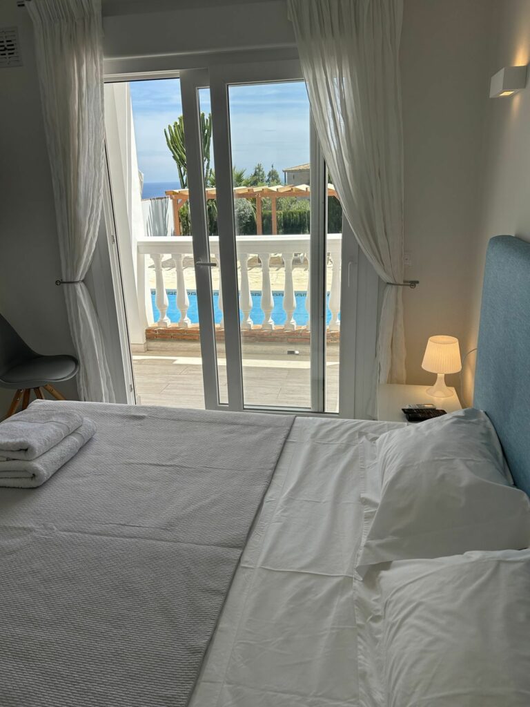 43081885fdfb98067a4e67da75ce7feb - 6