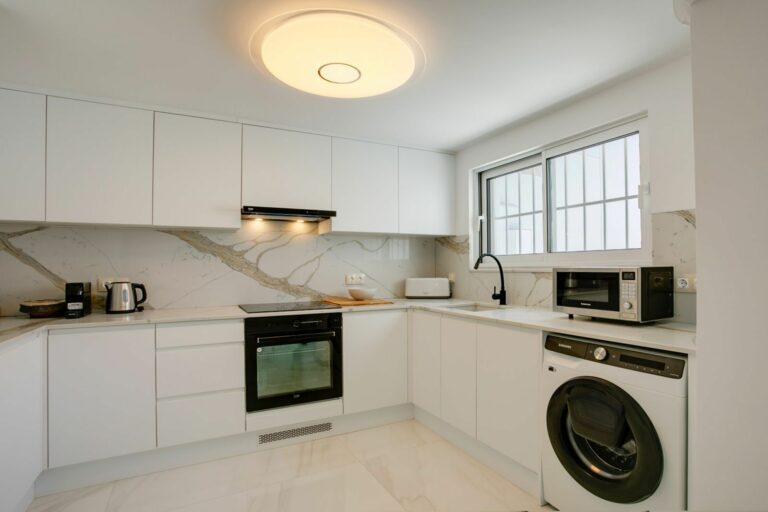 456cc462f0959dc685374d30068c7bc0 - 13