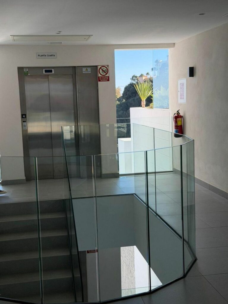 459473da2e70973f2937681582321567 - 16