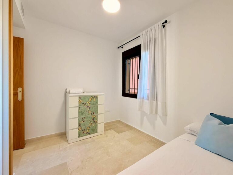 45feb38b3e5ad3adee8ac7ed35fb4dc7 - 12