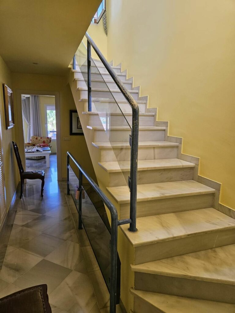 4781ef3697ee234761a151bcbd818c61 - 12