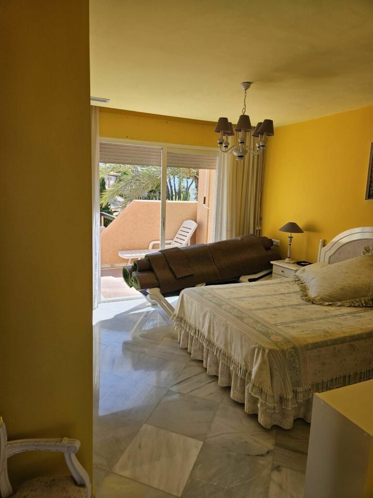 4781ef3697ee234761a151bcbd818c61 - 15