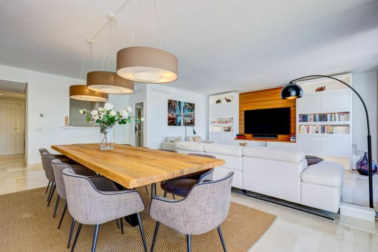 4818142bf97208ca4a88717710220d67 - 14