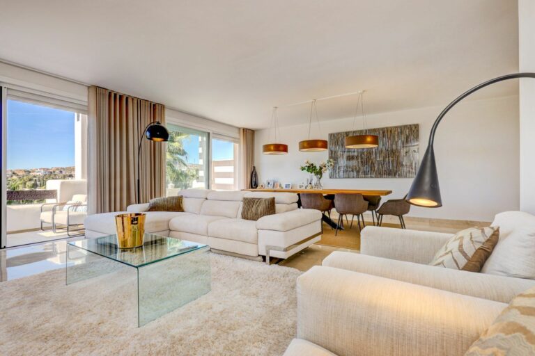 4818142bf97208ca4a88717710220d67 - 15