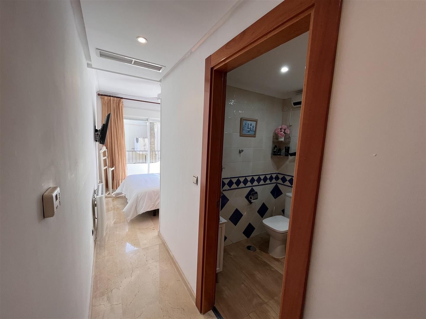 4c95cc79f65954c3c80a38fe85637f3d - 12