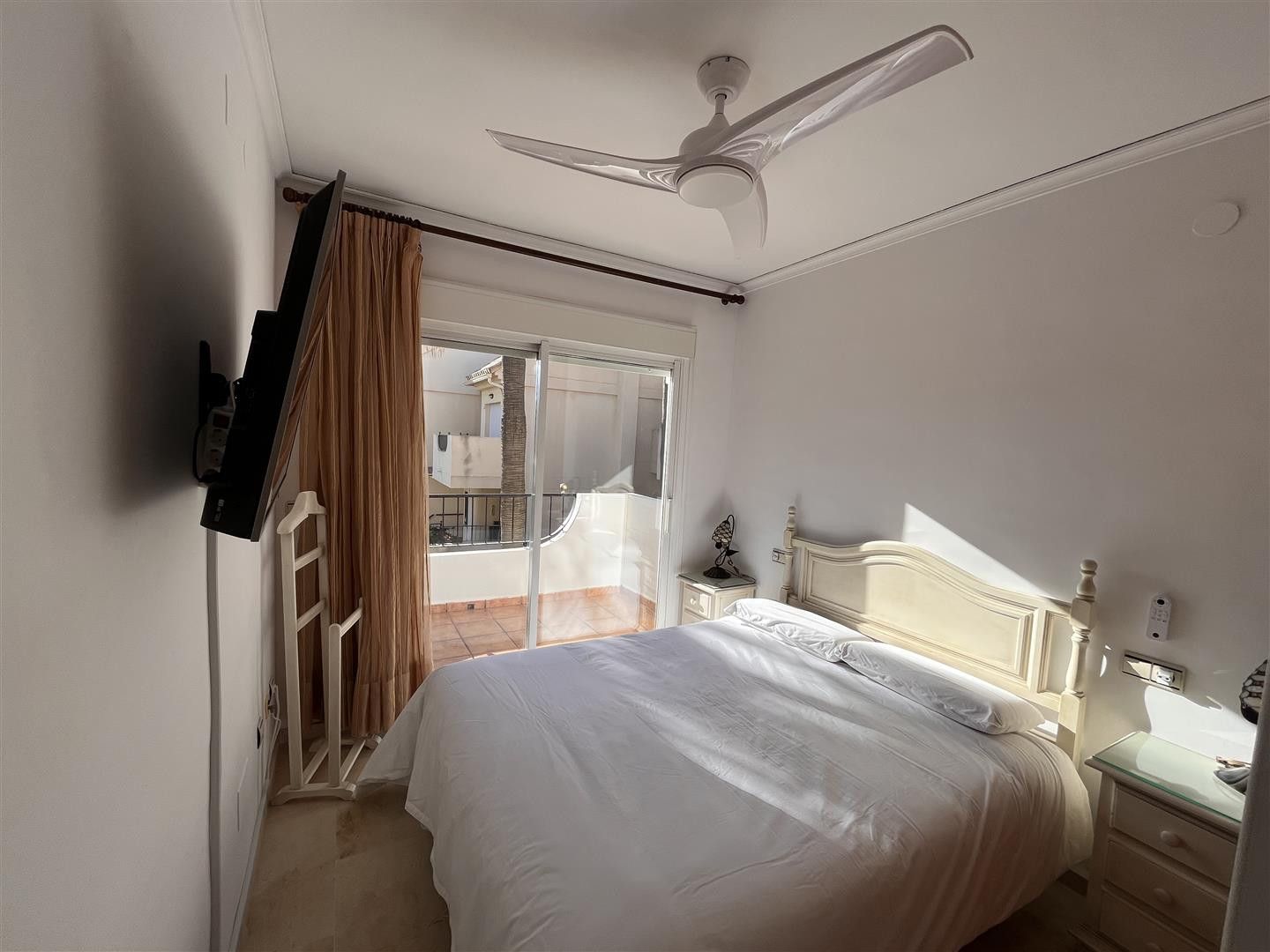 4c95cc79f65954c3c80a38fe85637f3d - 15