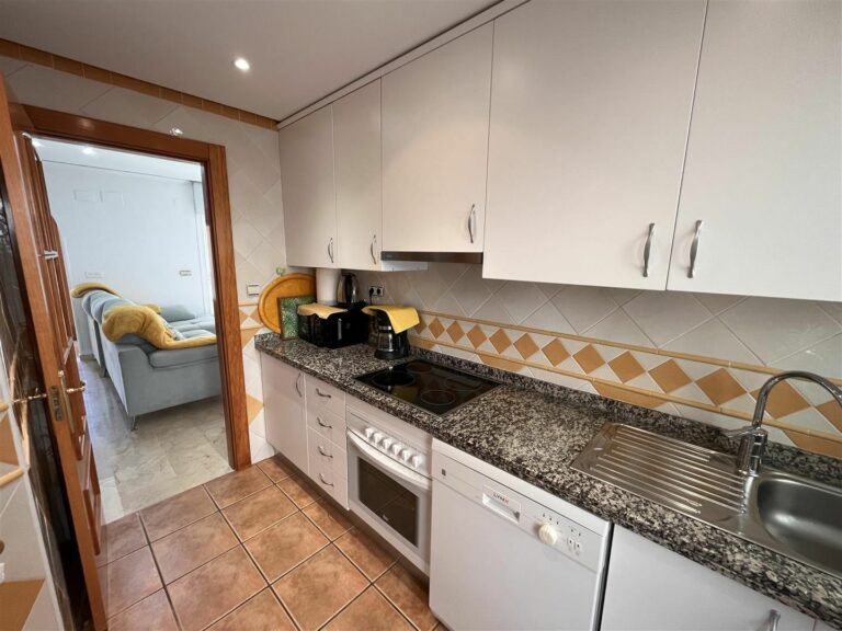 4c95cc79f65954c3c80a38fe85637f3d - 9