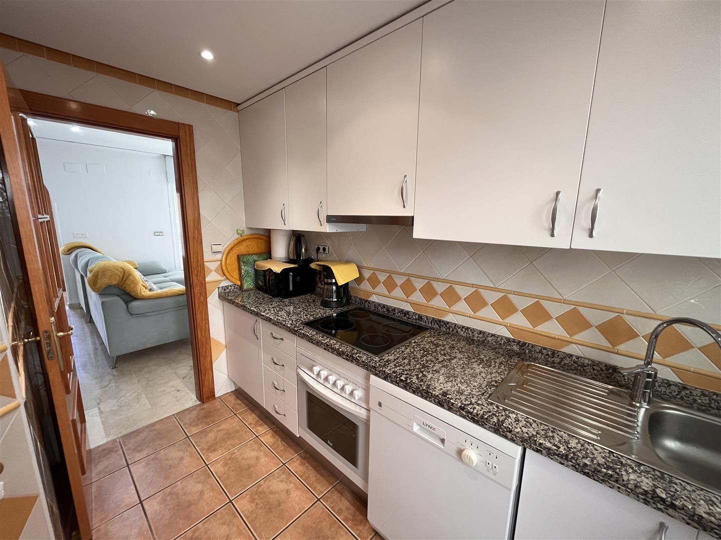 4c95cc79f65954c3c80a38fe85637f3d - 9