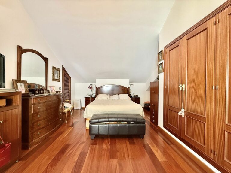 4cf699cdbca23324606e0e85bb1ab143 - 14