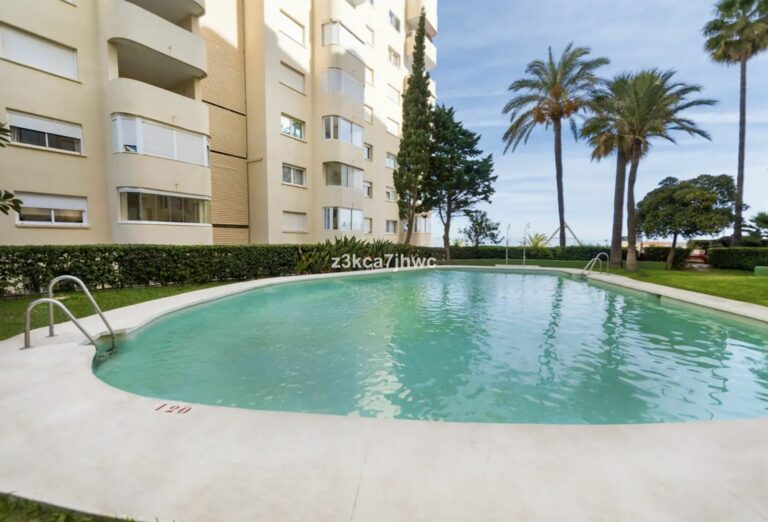 4e33b417a6b1646ecddcf10f559cf09f - 3