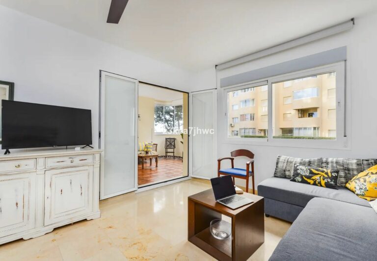 4e33b417a6b1646ecddcf10f559cf09f - 4