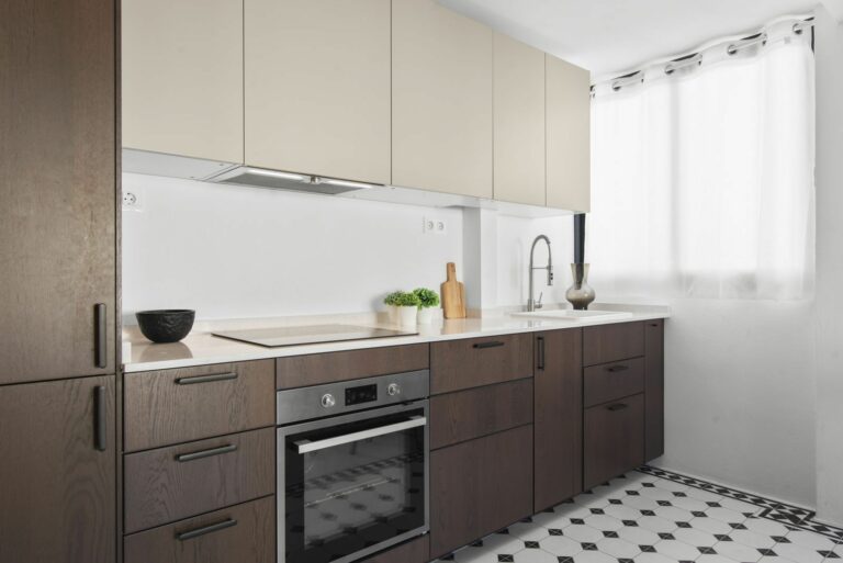 50199880250f81763321da325be441b3 - 12