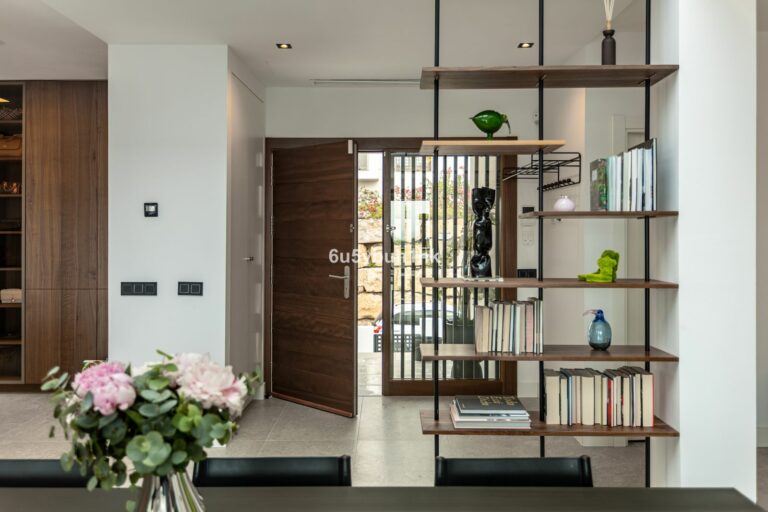 50930bca6ac3afea082052f7e295805b - 3