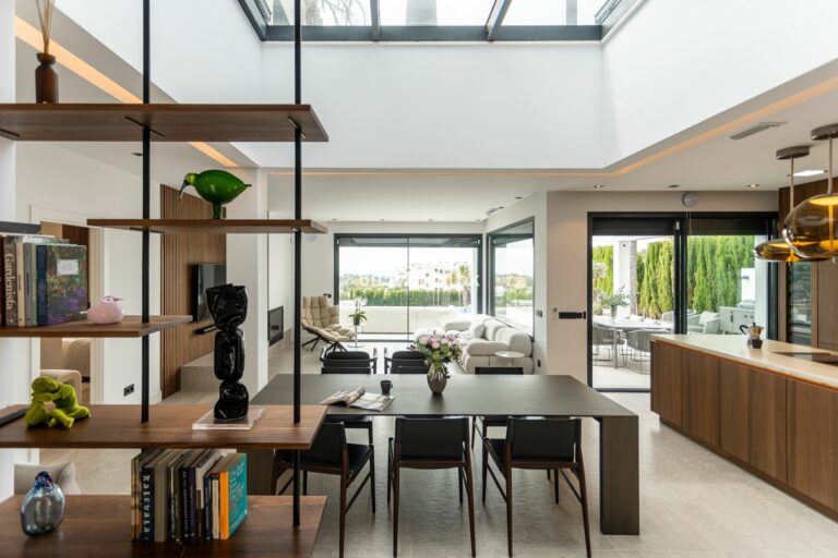 50930bca6ac3afea082052f7e295805b - 4