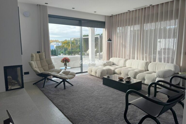 50930bca6ac3afea082052f7e295805b - 5