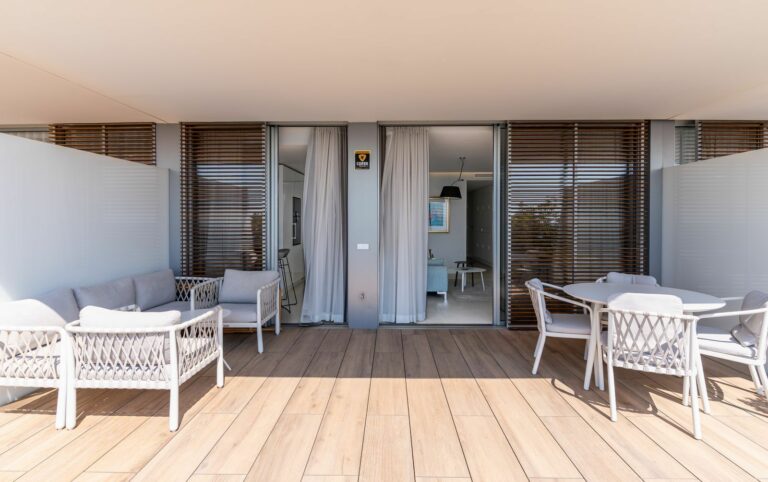 50a0c69d265fc0de3b3c19855b067e03 - 4