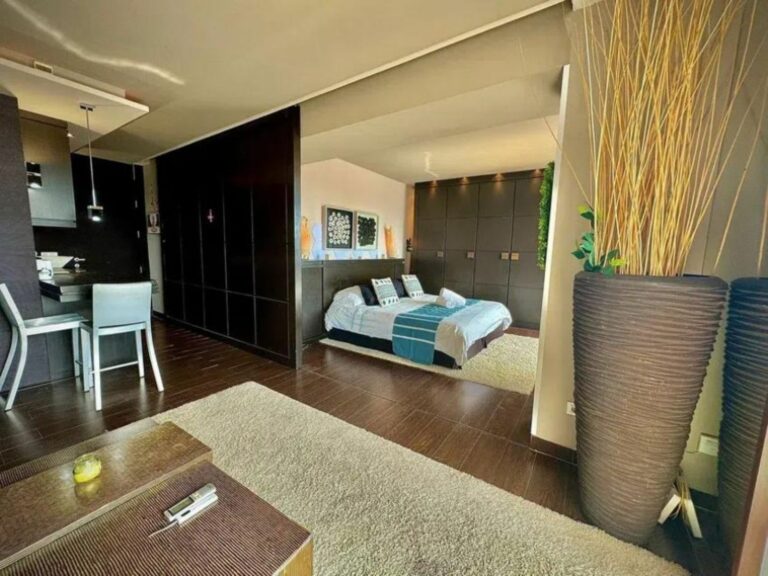 551cebbd43afa03b2c12df10a283a71c - 3