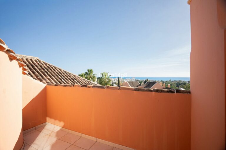 559772362812919ebc5f4505c2c5f66f - 11