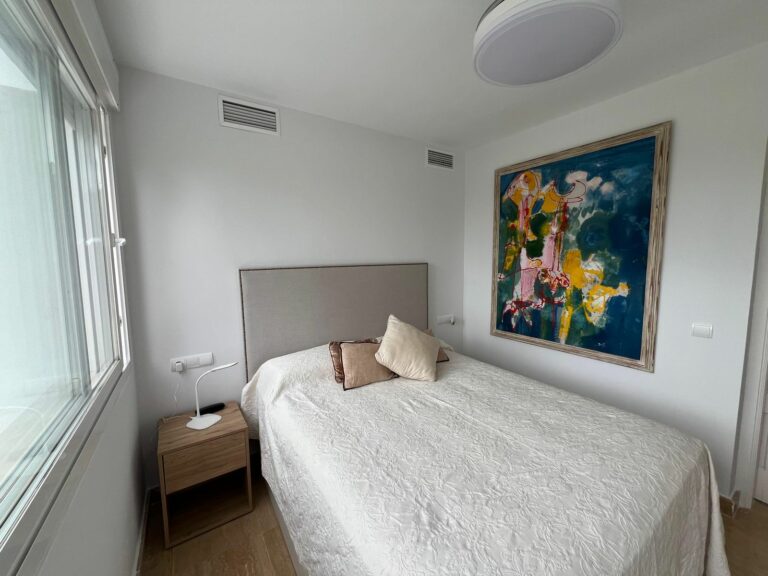 5726d1d3d4716436068fcff0a11fb5e2 - 5