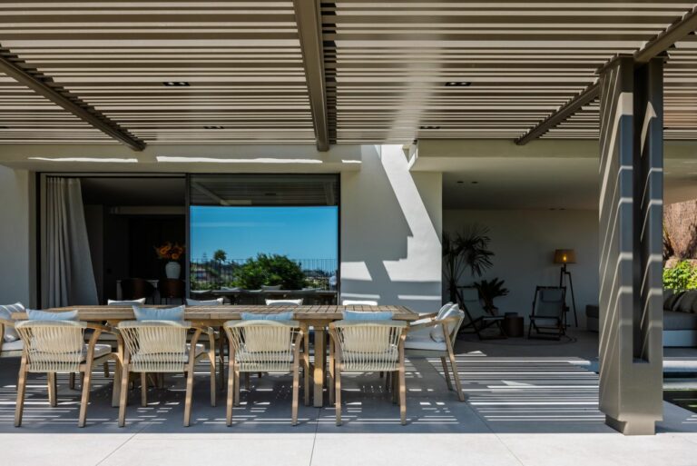 5787cd940d0a47b4dfa30edc8d9a9271 - 15