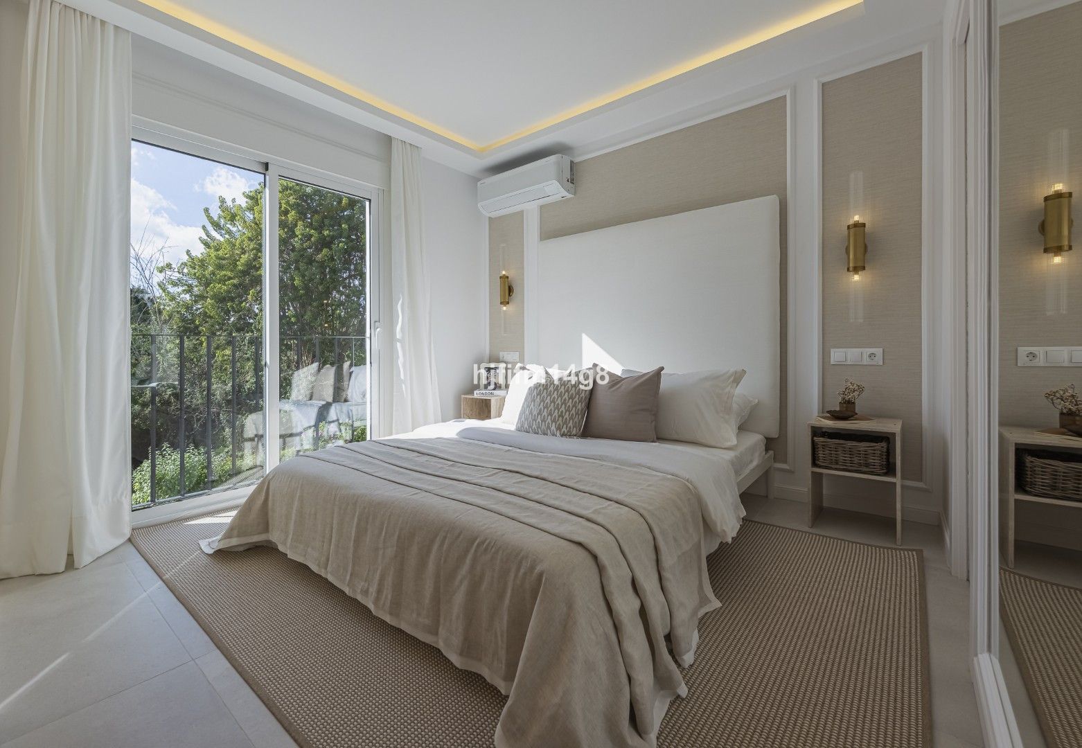 57beecc0a9022fe4ca784f403ee4bb49 - 10