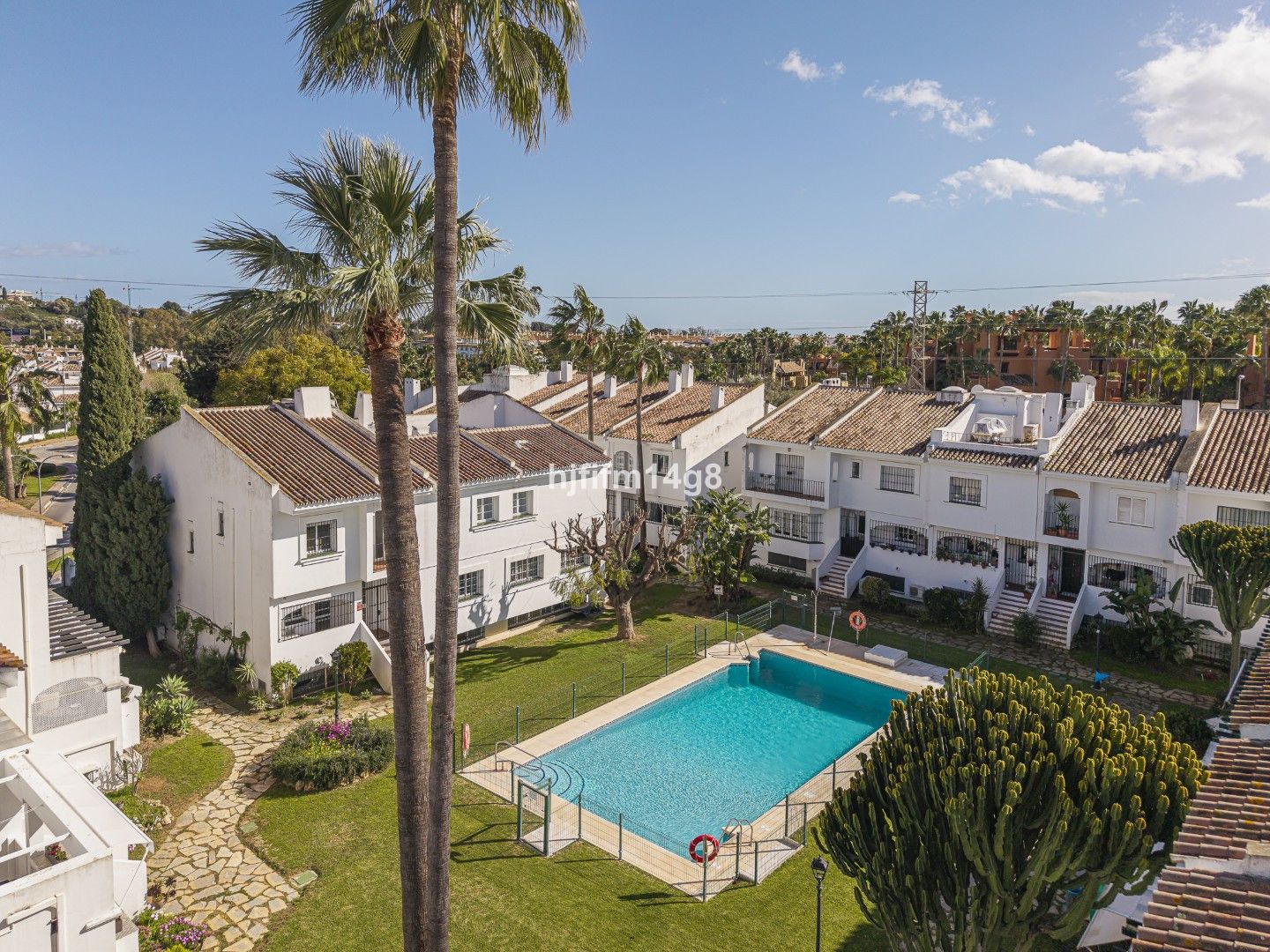 57beecc0a9022fe4ca784f403ee4bb49 - 3