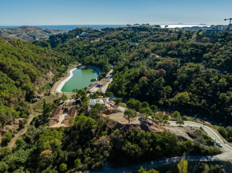 58028d2b1aa758c3ad17c3650b1ae92e - 10