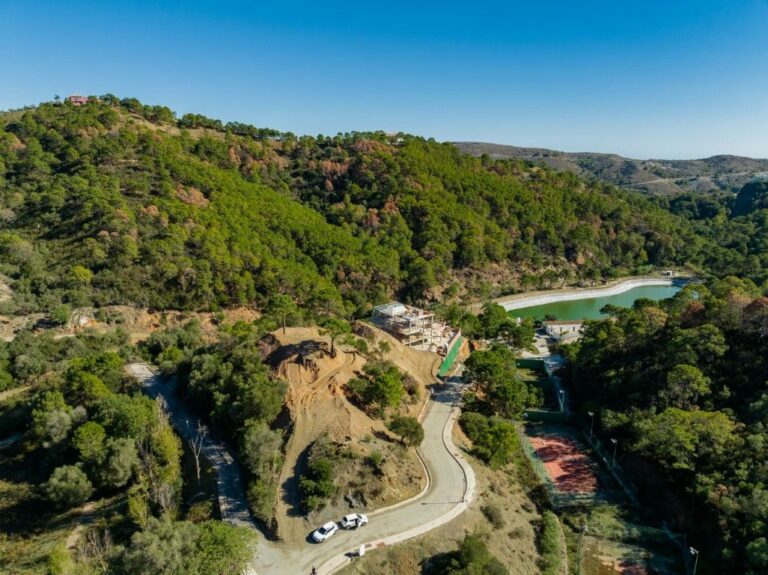 58028d2b1aa758c3ad17c3650b1ae92e - 5