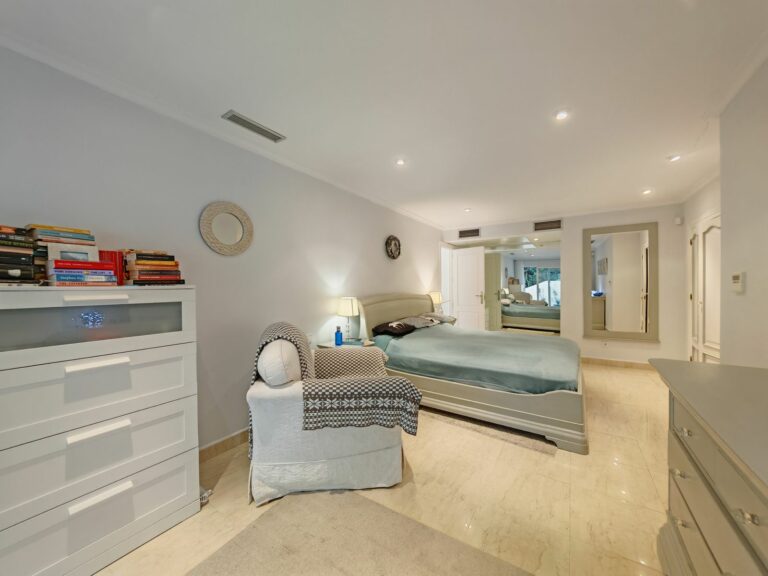 583e7fe24cd6cce525a4e595c713db47 - 9