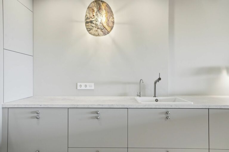 5a1a3830f1fe26eec19ffd6bf0b893b7 - 16