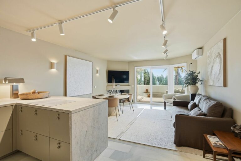 5a1a3830f1fe26eec19ffd6bf0b893b7 - 5