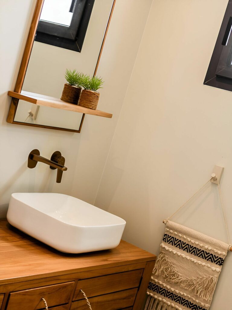 5a230821ac908562257f80eca642782b - 14