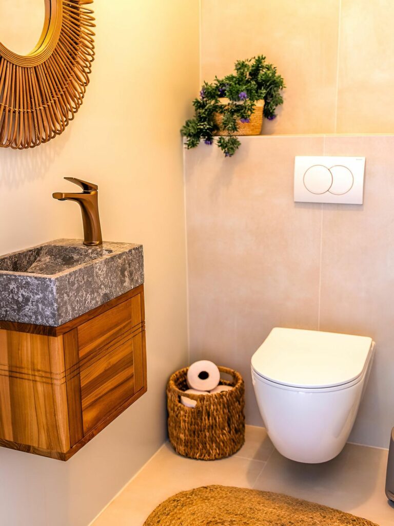 5a230821ac908562257f80eca642782b - 16