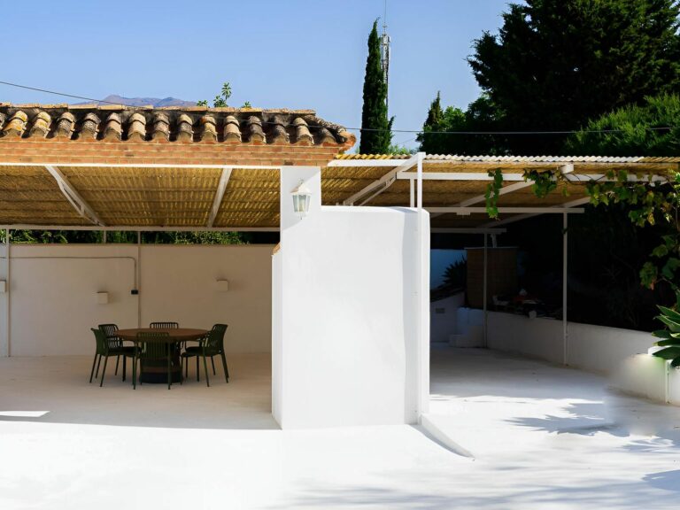 5a230821ac908562257f80eca642782b - 5