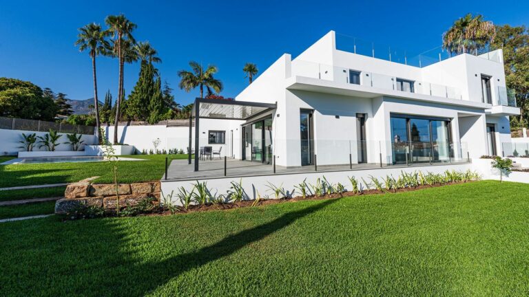 5a30e72be7d74b1057aecfcde34a8a60 - 13