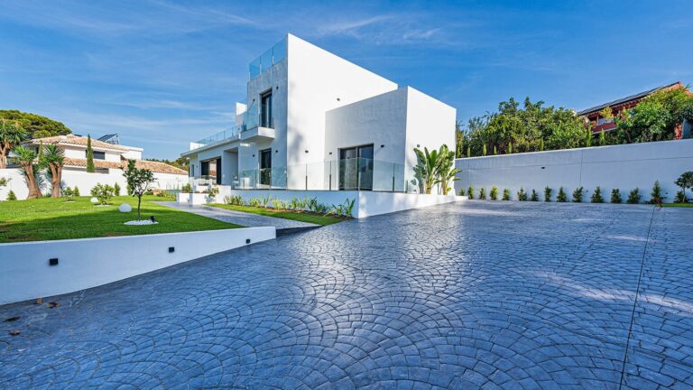 5a30e72be7d74b1057aecfcde34a8a60 - 6