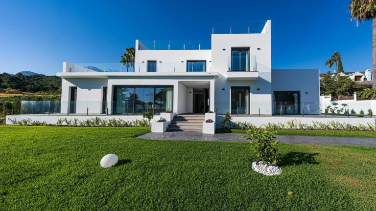 5a30e72be7d74b1057aecfcde34a8a60 - 7