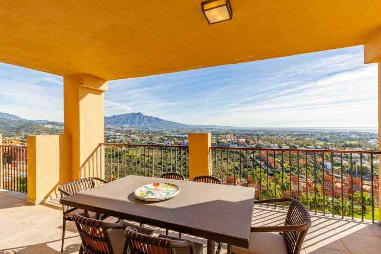 5ac6f22f112c0f3576c746ca780bae6b - 1