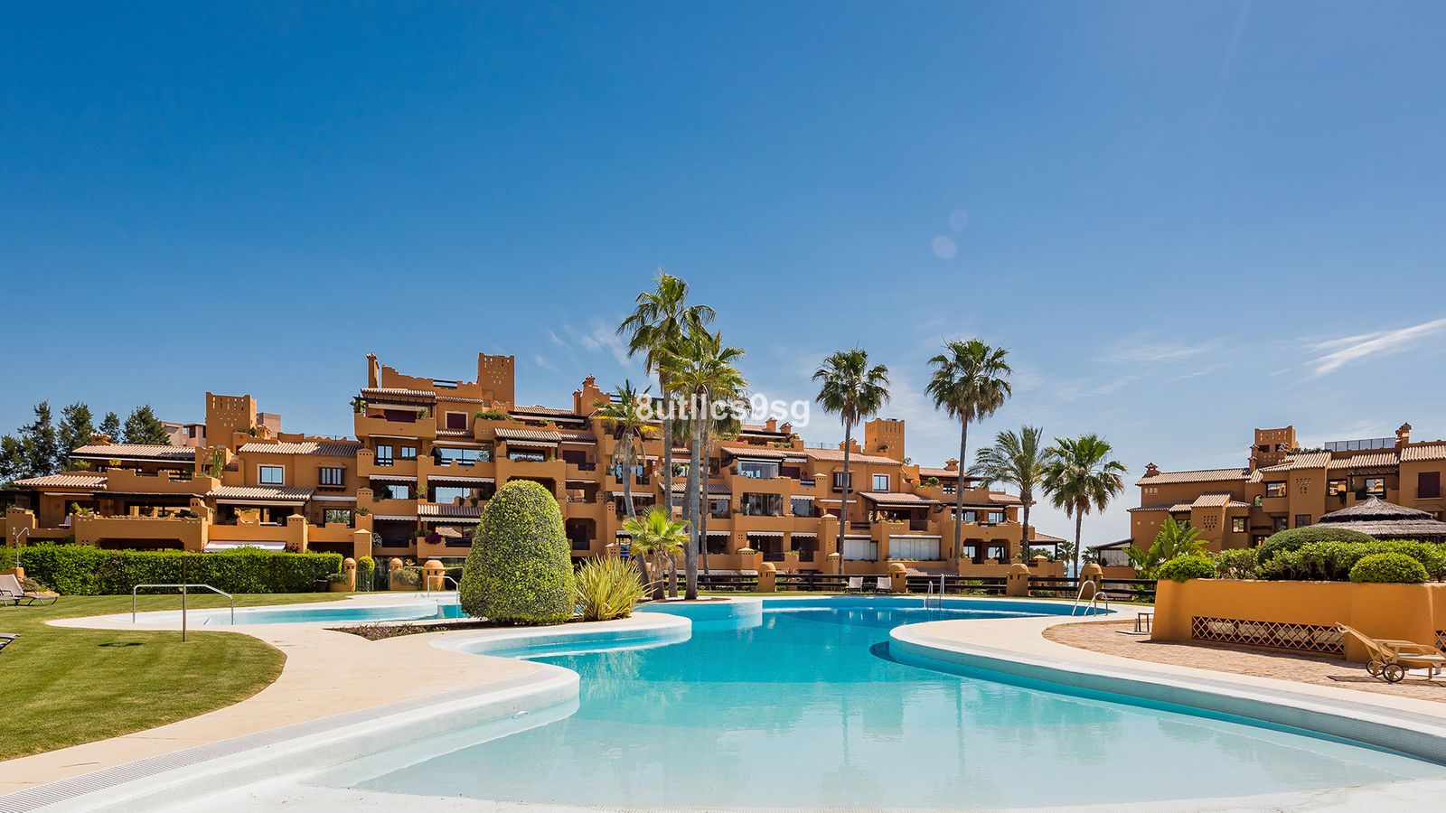 5c165374d86da76eecde6947f7b6f12e - 2