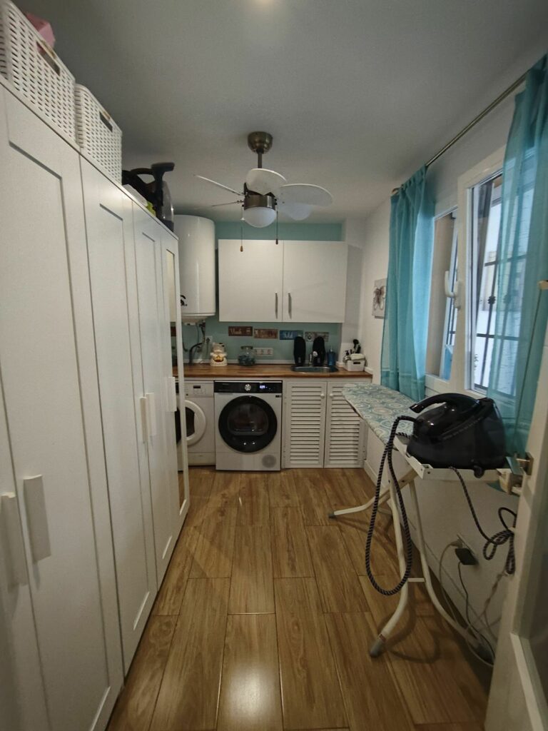 5d447025a5f06fb14328af3970095847 - 7