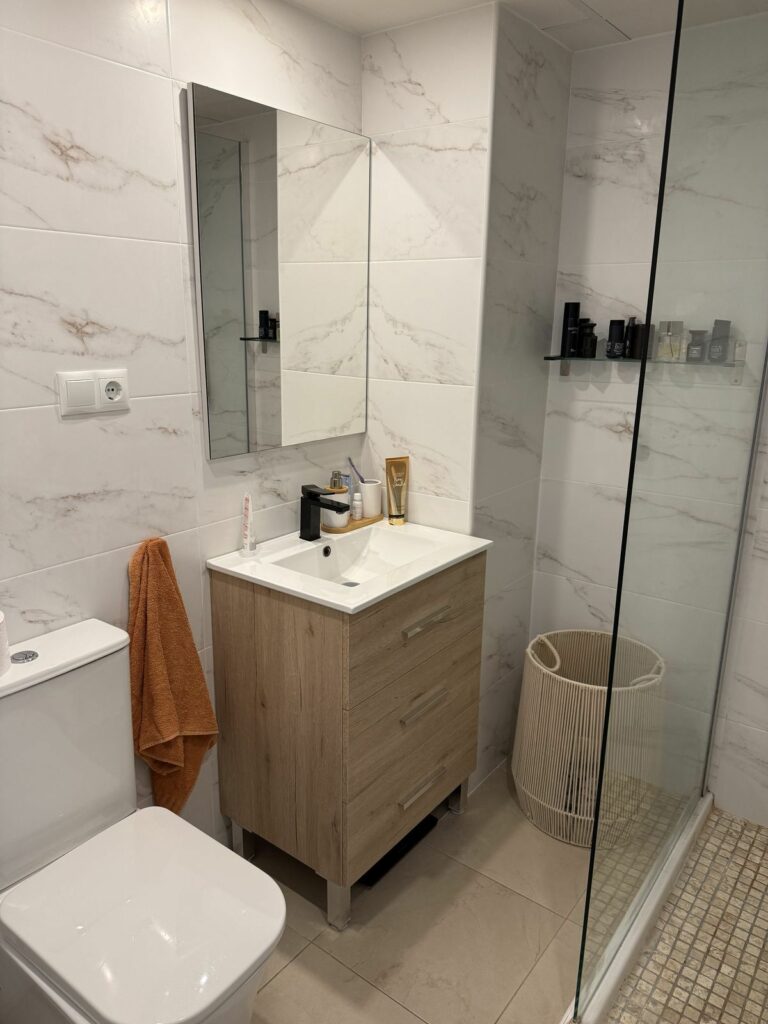 5df262f646573d0bbff927b548fe4c20 - 15