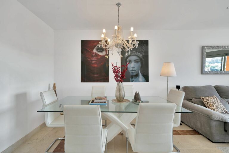 60ca9918dadf38aace2b75f8a7851256 - 4