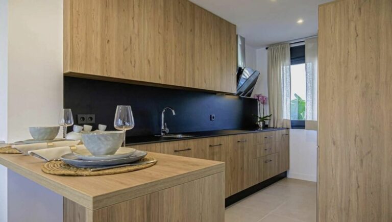 612bfa1169aa8ed3fee36f026e178a43 - 10