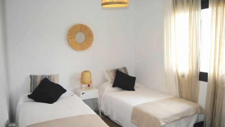 612bfa1169aa8ed3fee36f026e178a43 - 4