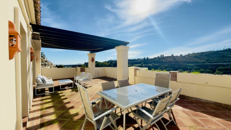 61b35992056058475afd655c2b21a0cf - 11